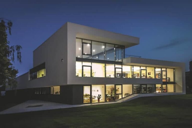 Quiénes son Ernesto Van Rossum & Cía. y cuál es su actividad principal