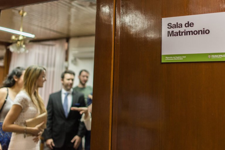 Qué documentos y requisitos necesito para casarme por el civil en Argentina